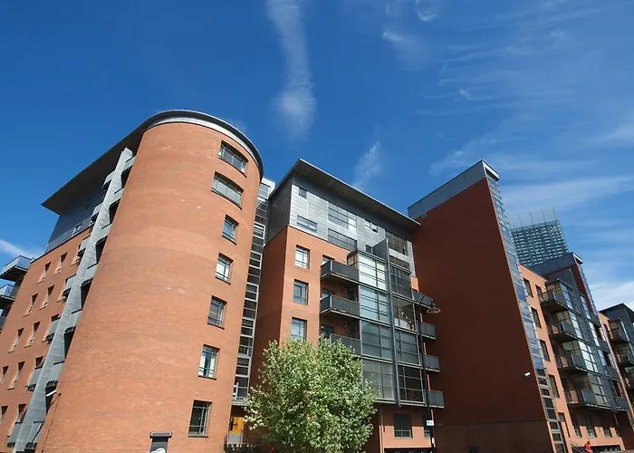 Stay Deansgate Apartments For 14 Nights Plus